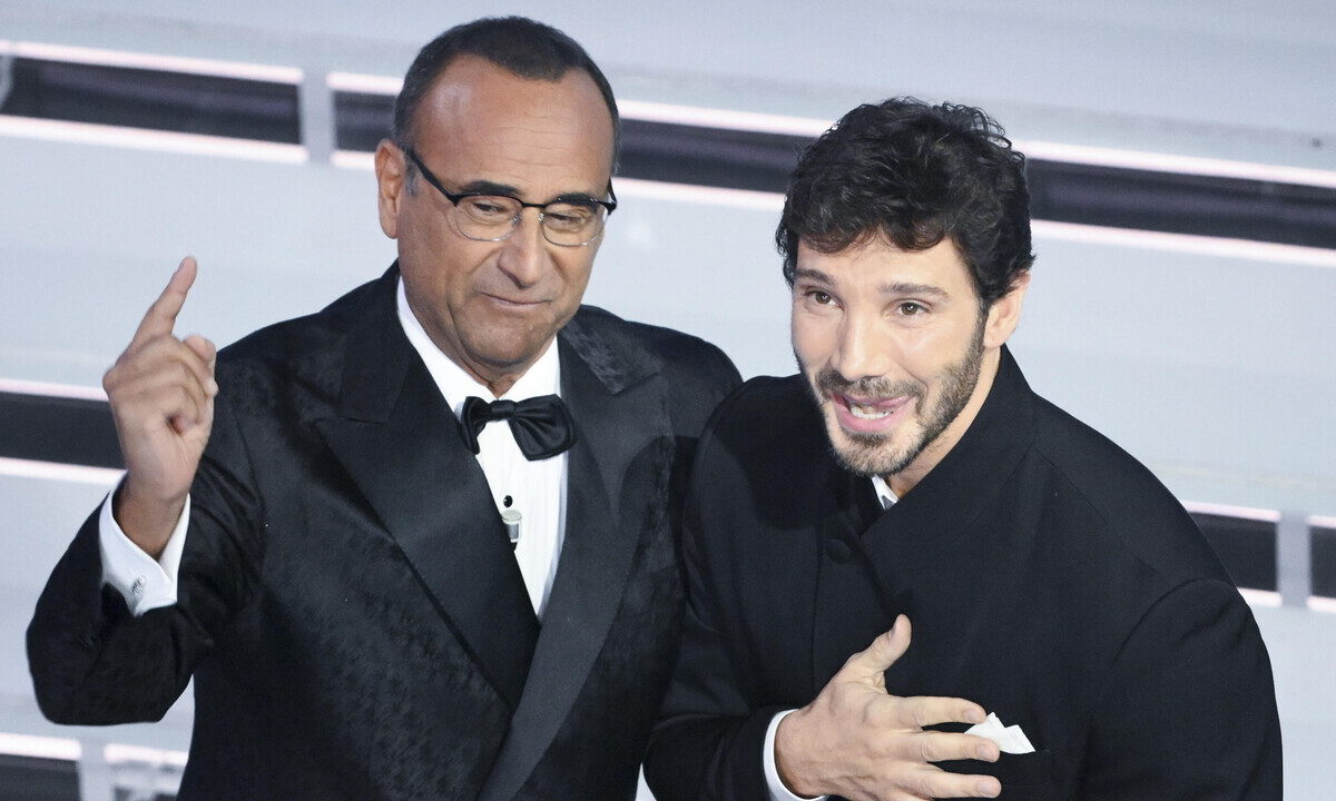 Stefano De Martino sulla Rai: ‘Vasco Rossi può esibirsi all’Ariston’