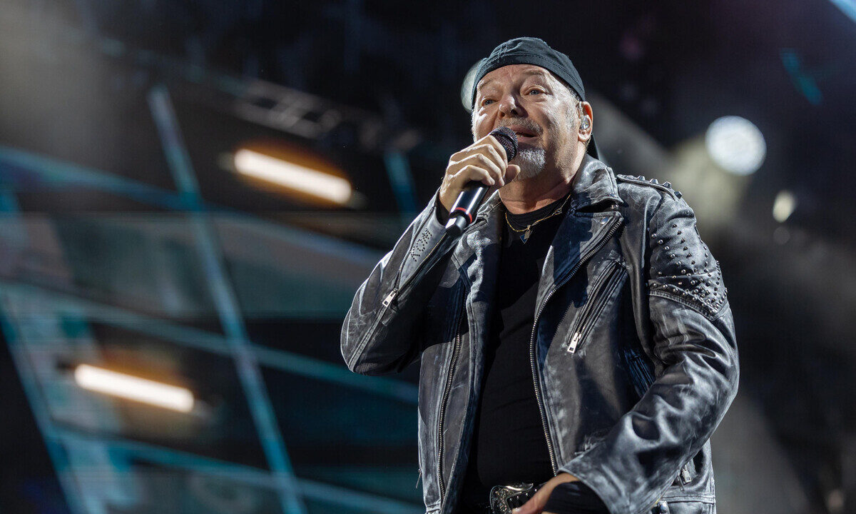 Vasco Rossi: “Riconoscimenti a Ultimo, i record sono fatti per essere superati”