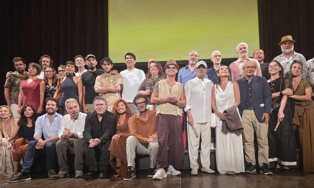 Nuova stagione al Trianon di Napoli: in arrivo ‘Curre curre guaglio’ di Sepe