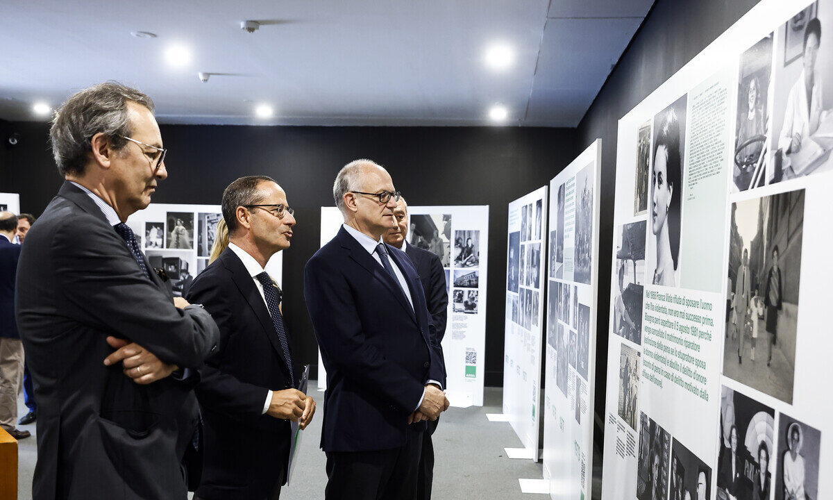 Gualtieri alla mostra ANSA: il deficit di rappresentanza femminile persiste