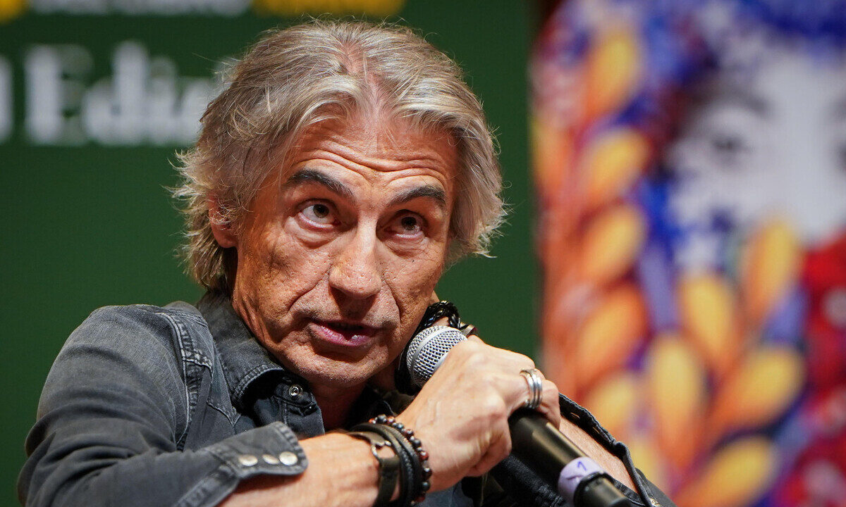 Ligabue lancia ‘Fuori e dentro il borgo’ a Correggio nel 2026