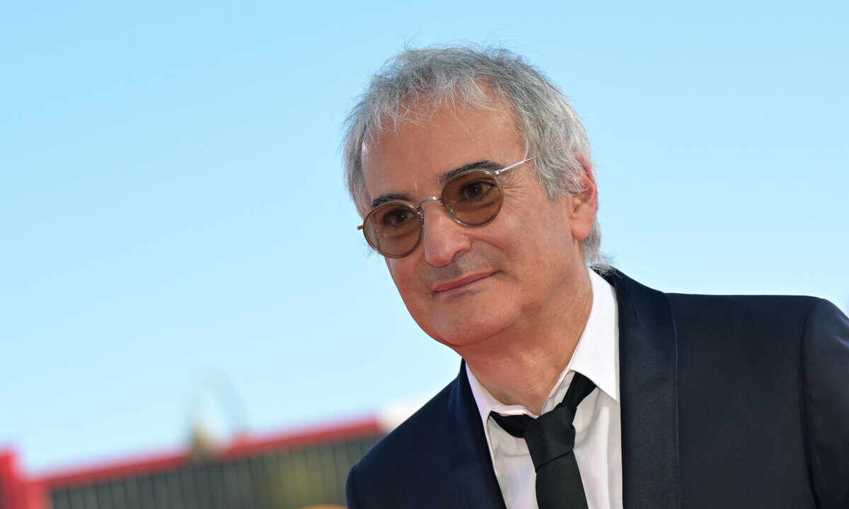 Oliver Assayas: il regista parla delle sue radici nella Nouvelle Vague e nel cinema italiano