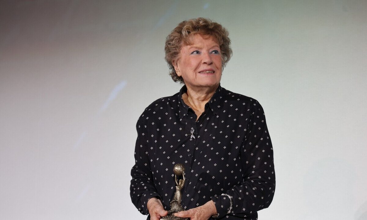 Dacia Maraini: l'intelligenza artificiale non conosce amore e morte