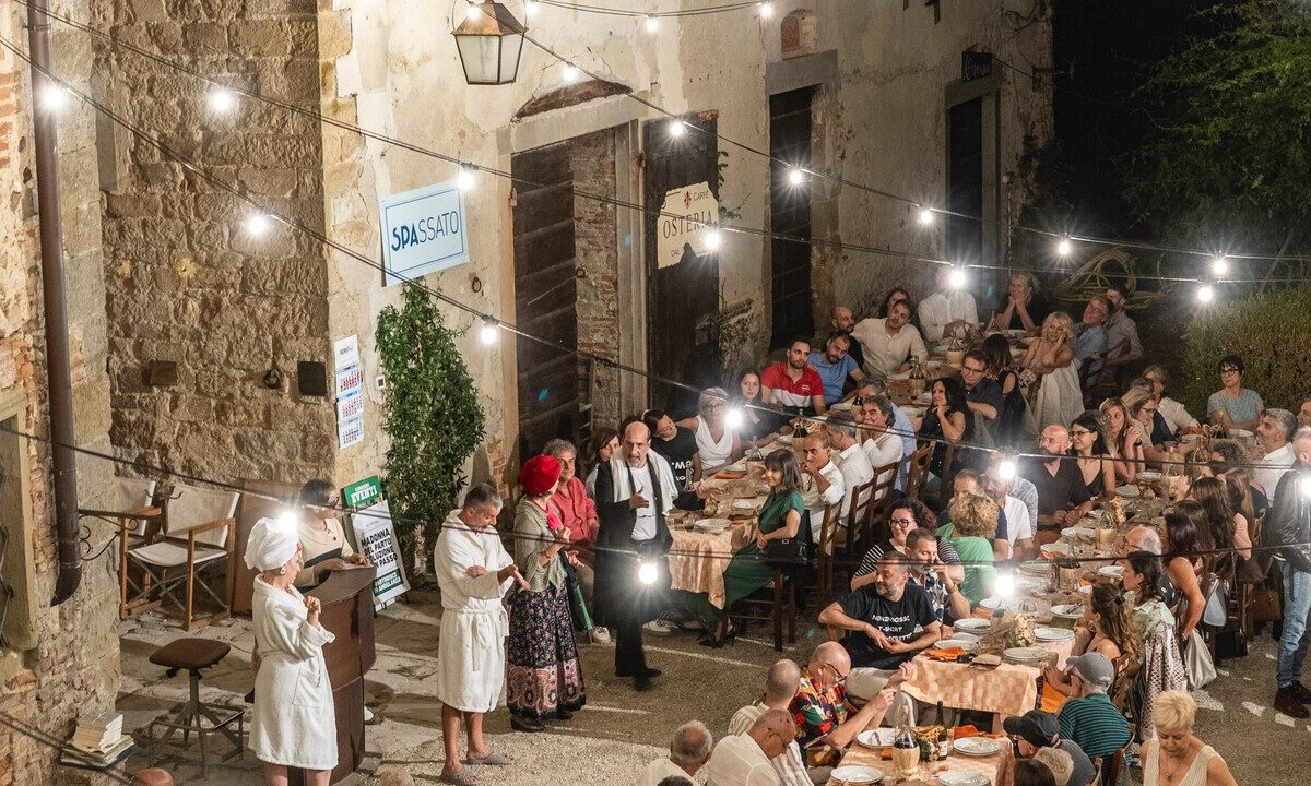 Tovaglia a quadri ad Anghiari: arte e educazione in scena dal 10 al 19 agosto