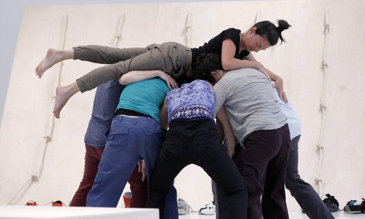Simone Forti, pioniera della danza postmoderna, muore a 91 anni a Los Angeles