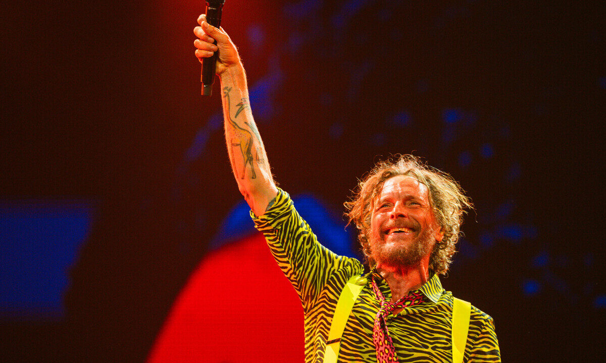 Jovanotti: la musica prima dei numeri, critica agli stadi come obiettivo principale