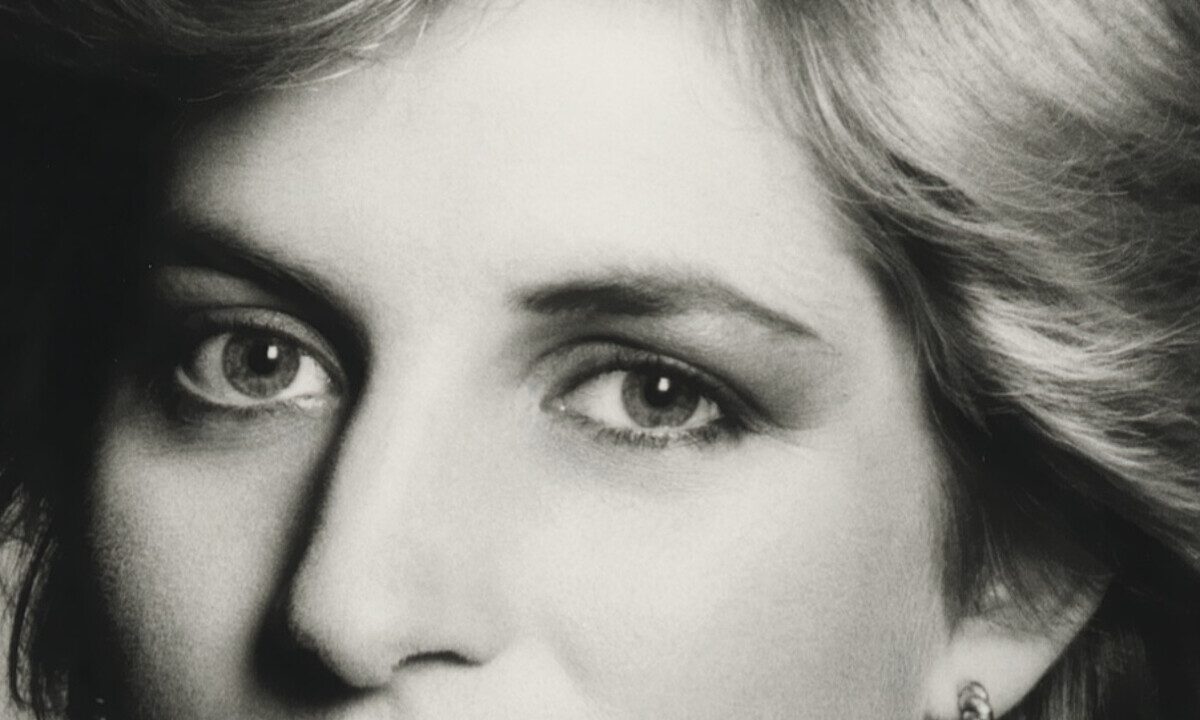 Charles Spencer racconta la verità su Lady Diana nel suo nuovo libro