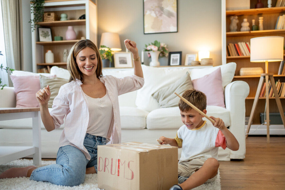 Cinque attività musicali per intrattenere i bambini in estate