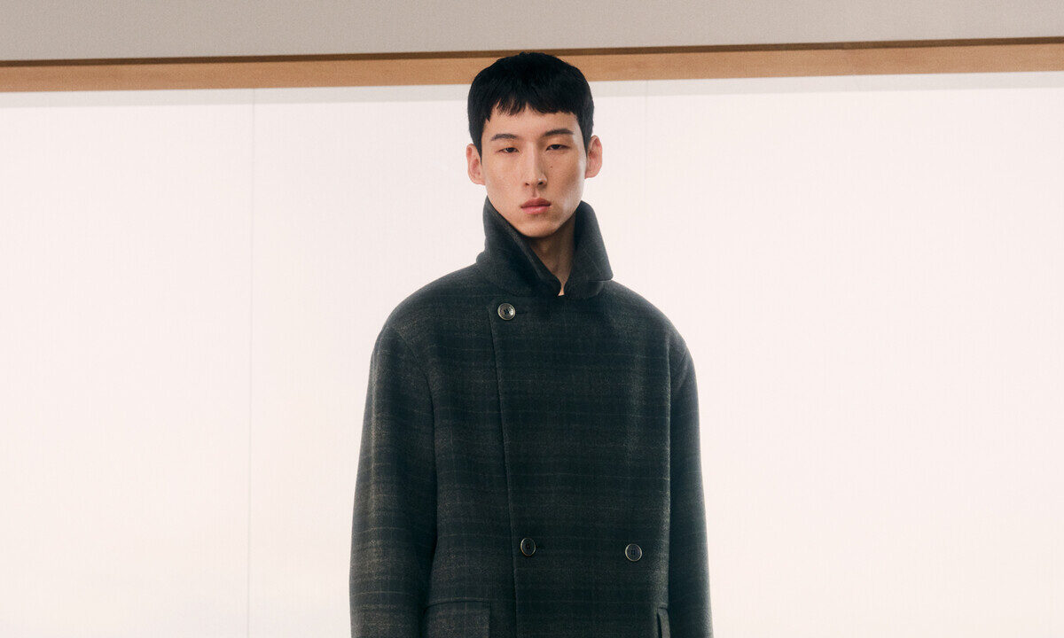Pharrell Williams presenta la capsule collection di Louis Vuitton per un picnic elegante in campagna