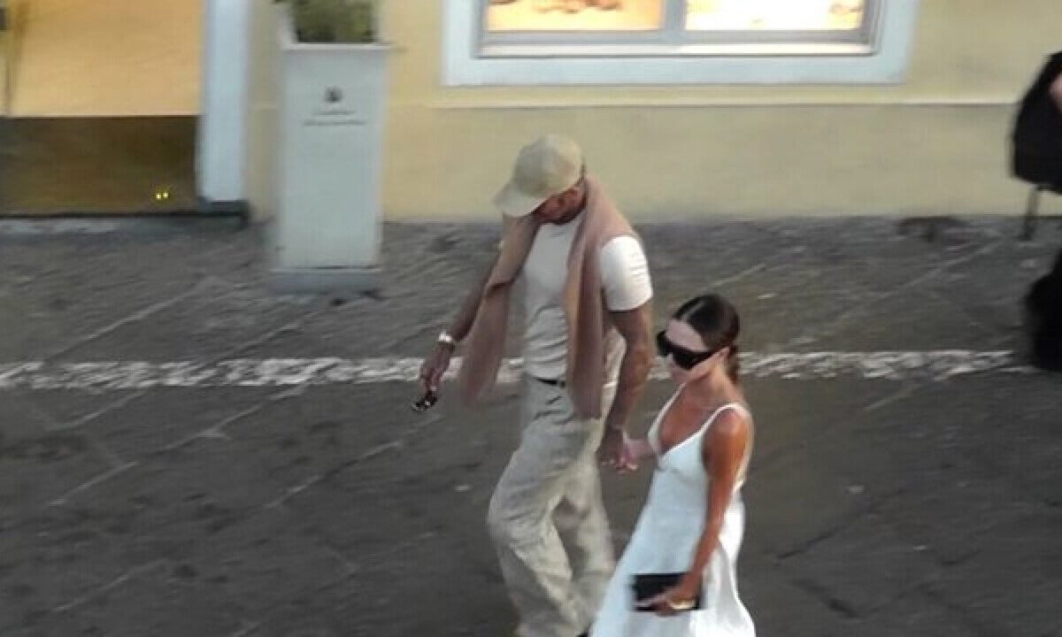 David e Victoria Beckham: passeggiata romantica a Capri il 21 agosto 2026