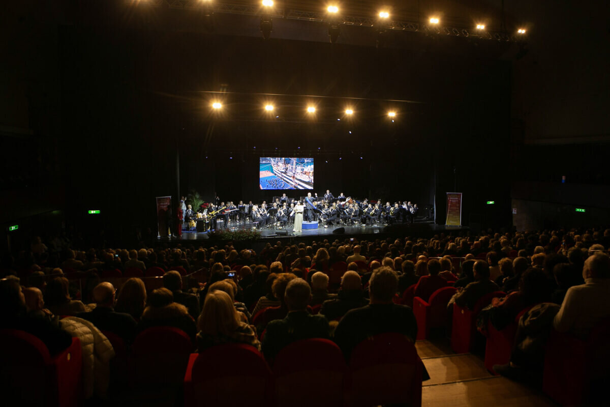 Natale di Solidarietà 2025: oltre 1.800 persone all’Auditorium della Conciliazione per sostenere il terzo settore